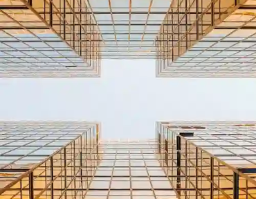 Los glass color S1de ONE proporcionan a los arquitectos una gama mucho más amplia de posibilidades  de  diseño  y efectos especiales como madera, piedra y metalizados.